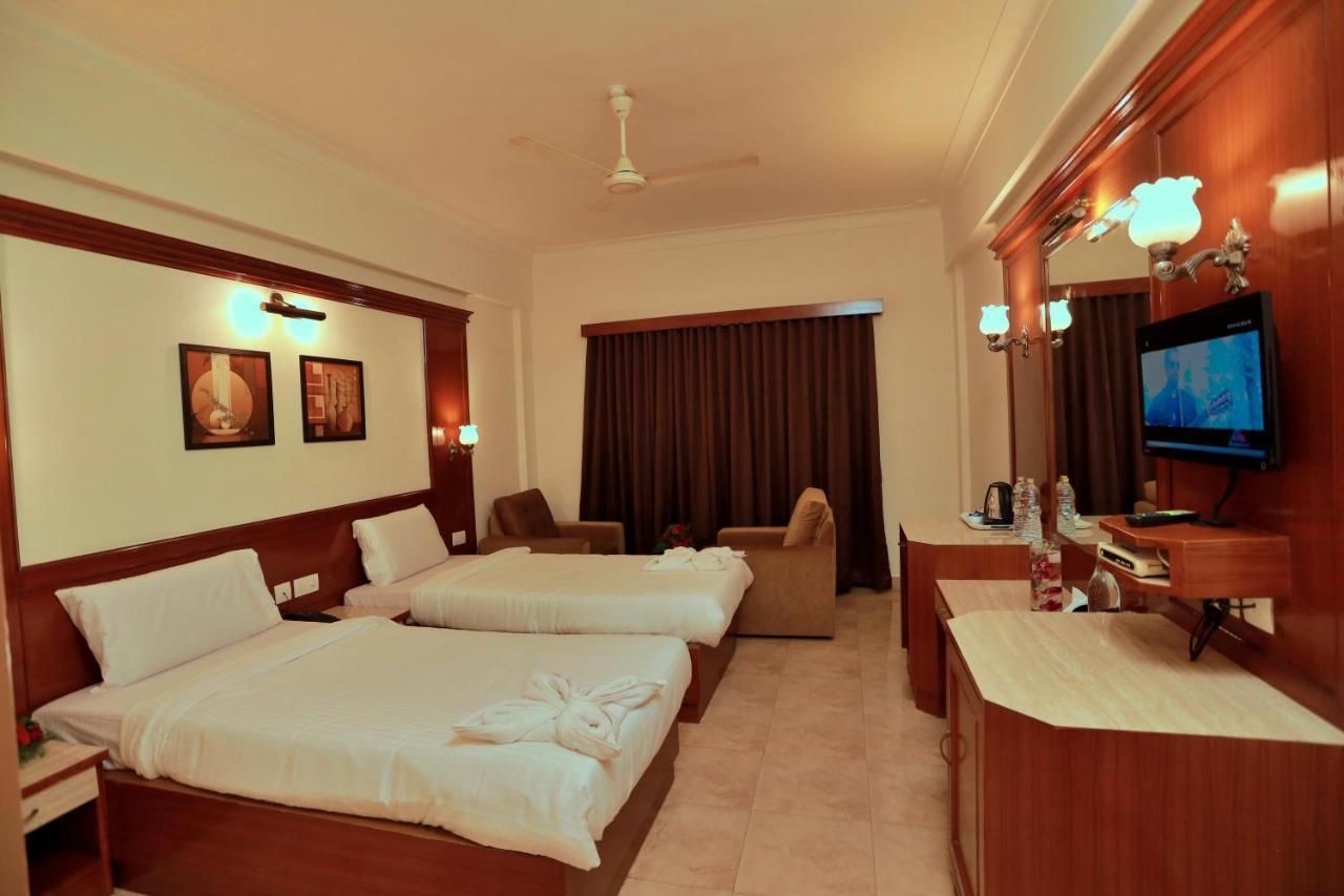 Hotel Edassery Mansion Kochi Екстер'єр фото